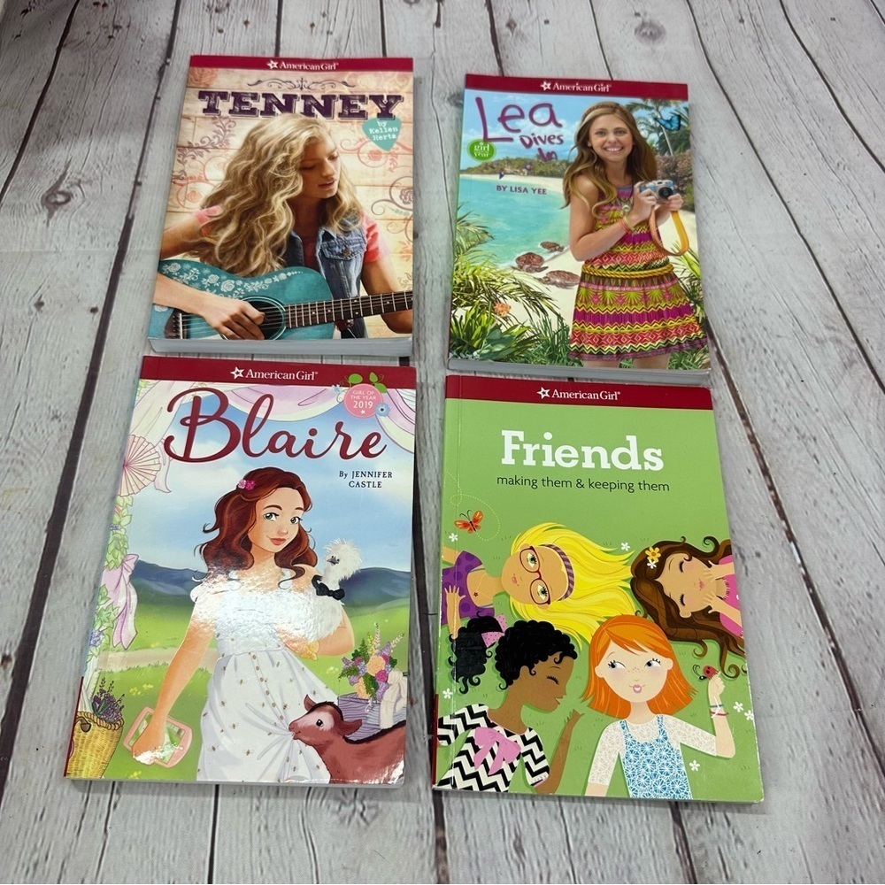 American Girl paperback Book 4pc bundle Lea, Tenney, Blaire, friends